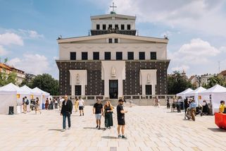 Jiřák jako obývák města. Vybízí k rebelii, ale chybí mu stín, říká architektka - Seznam Zprávy